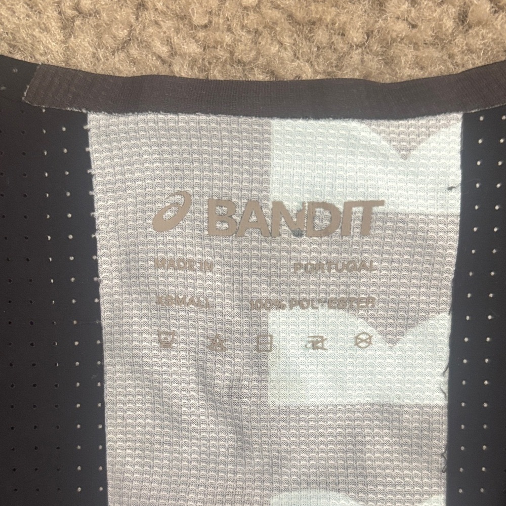 Bandit x Asics Limited Edition New York Marathon Singlet - Picture 2 of 4